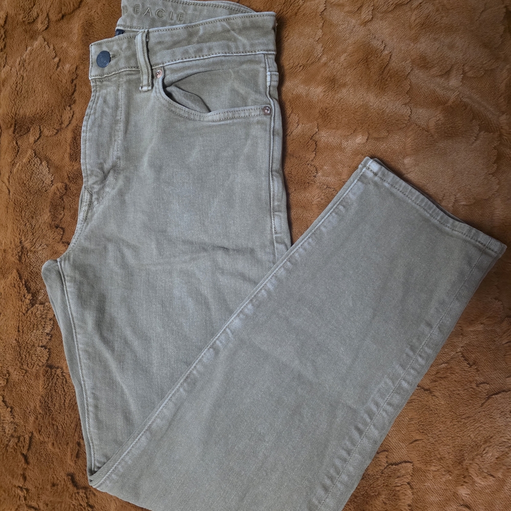 American Eagle Outfitters Men's Slim Jeans in Olive